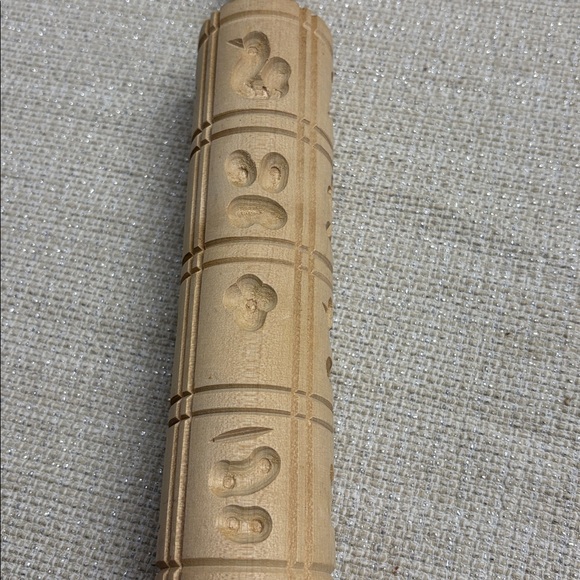 Springerle Rolling Pin, German Cookie Shortbread Carved Wood Rolling Pin - Picture 3 of 8